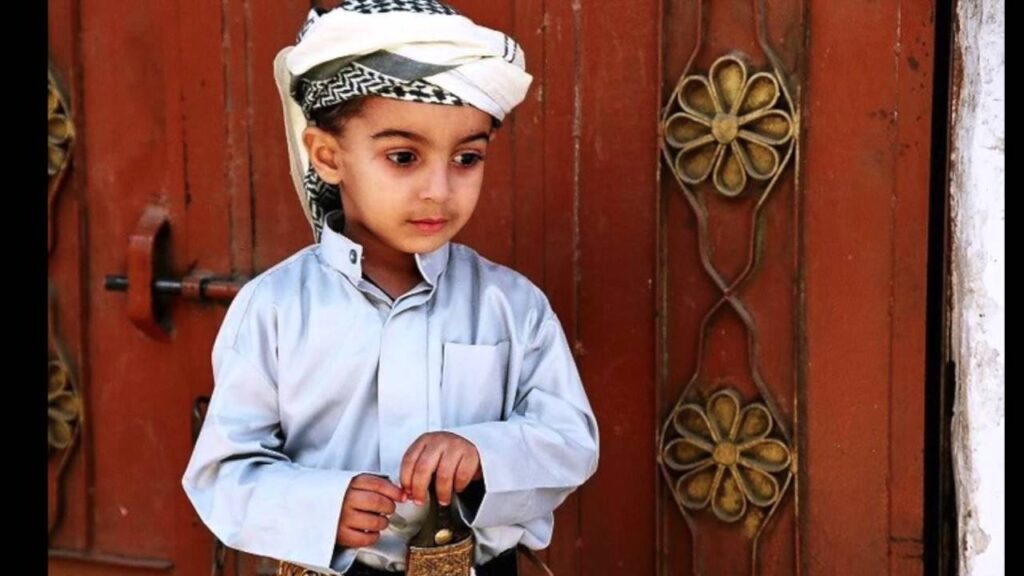 Descubre todo sobre la curruca yemeni: hábitat, alimentación y características